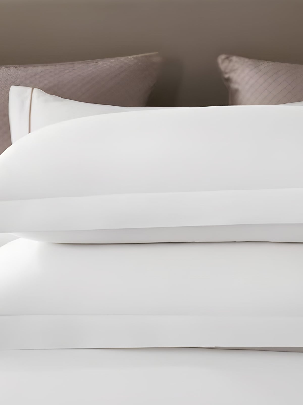 Hotel Plain White Bedding Set